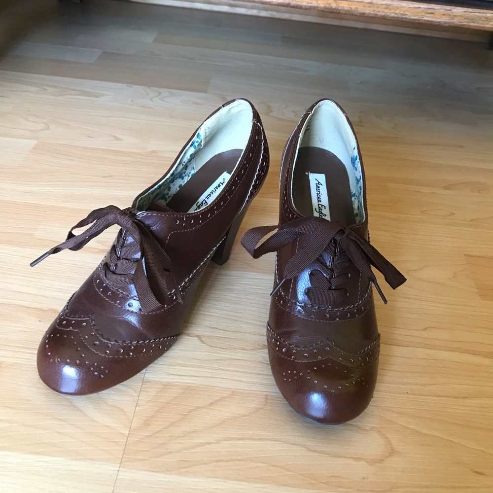 Cute American Eagle heel booties